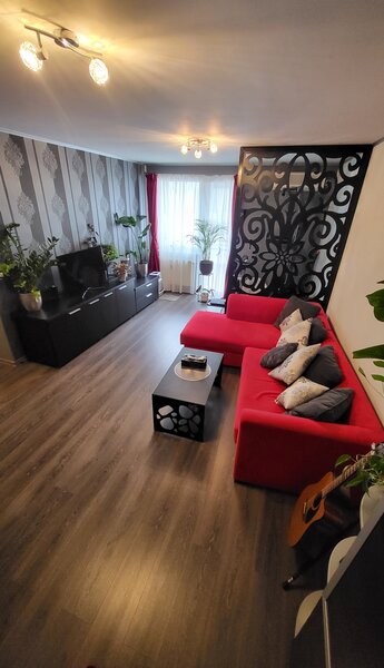 13 Septembrie, Uranus, mobilat si utilat