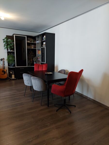 13 Septembrie, Uranus, mobilat si utilat