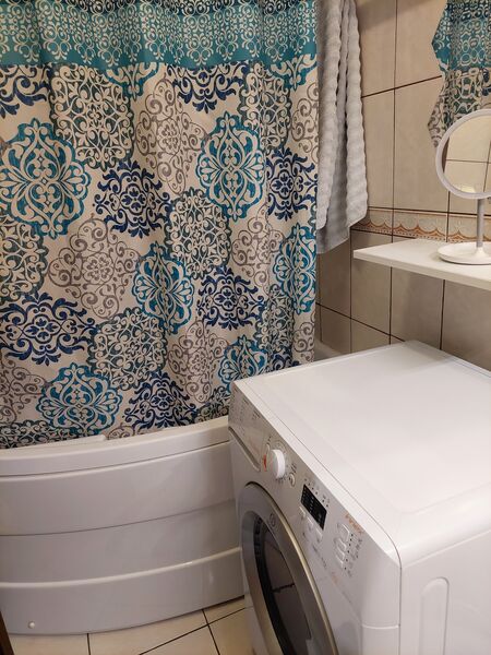 13 Septembrie, Uranus, mobilat si utilat